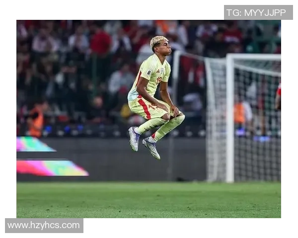 路亚带领球队再创辉煌 从足球天才到世界级球星的成长之路